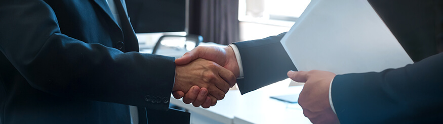 Fournir ou non une attestation de santé financière?